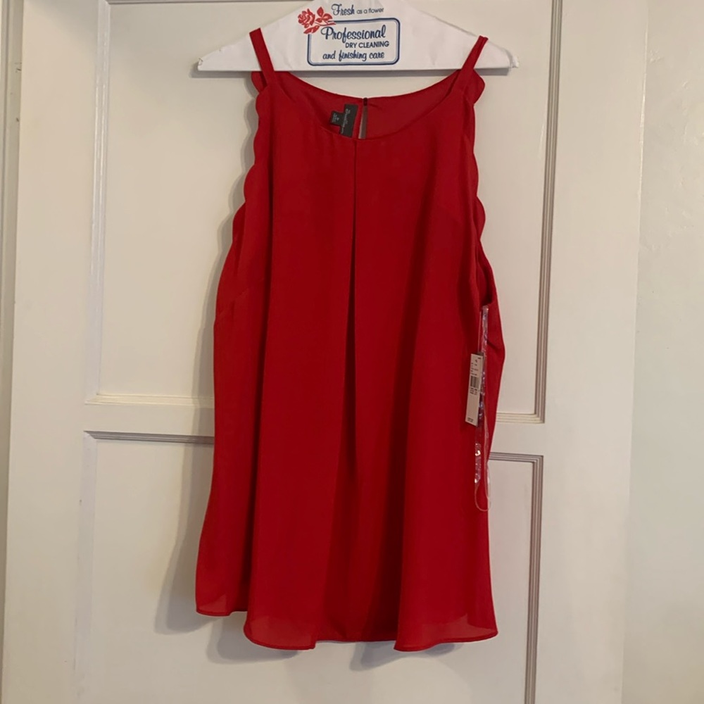 Red solid crepe NWT top